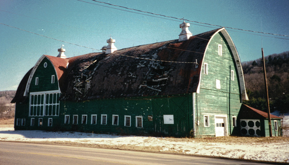 big ol barn for sale_PSREDO